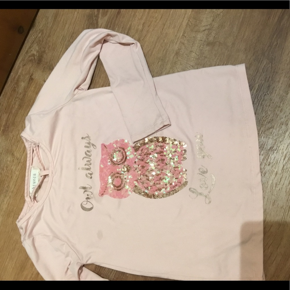 Owl sequin shirt, Girls size 8 (small 8)